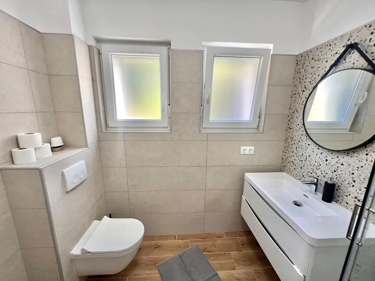Fantasia Del Mare Apartment And Rooms Dramalj