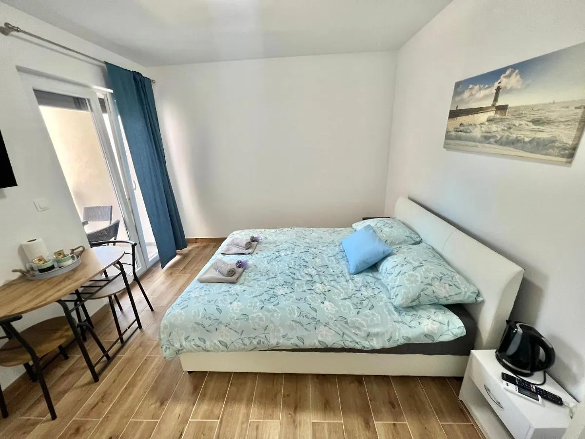 Fantasia Del Mare Apartment And Rooms Dramalj Croatia