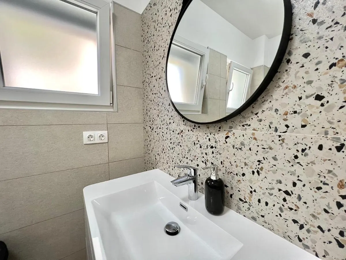 Fantasia Del Mare Apartment And Rooms Dramalj 0*,  Croatia
