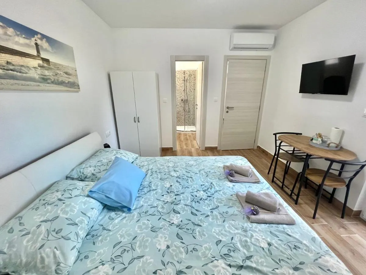 Fantasia Del Mare Apartment And Rooms Dramalj