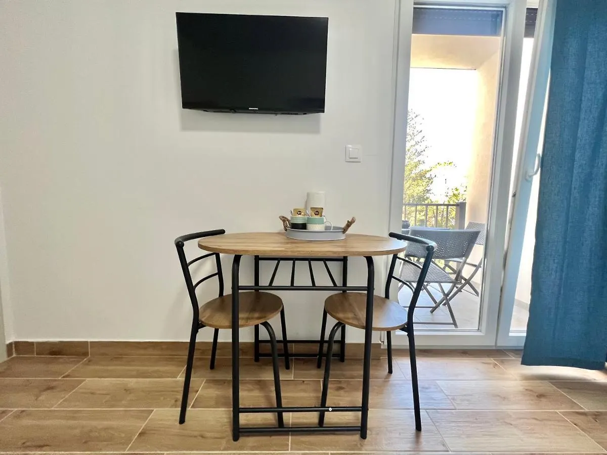 Fantasia Del Mare Apartment And Rooms Dramalj